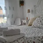 Coqueto A Dos Minutos De La Playa *